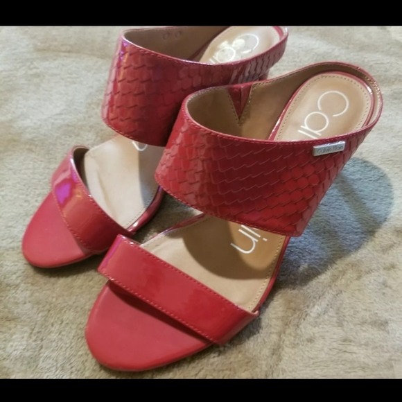 Calvin Klein- Cecily Python Patent Open Toe Heel- Red 6.5 - Picture 6 of 6